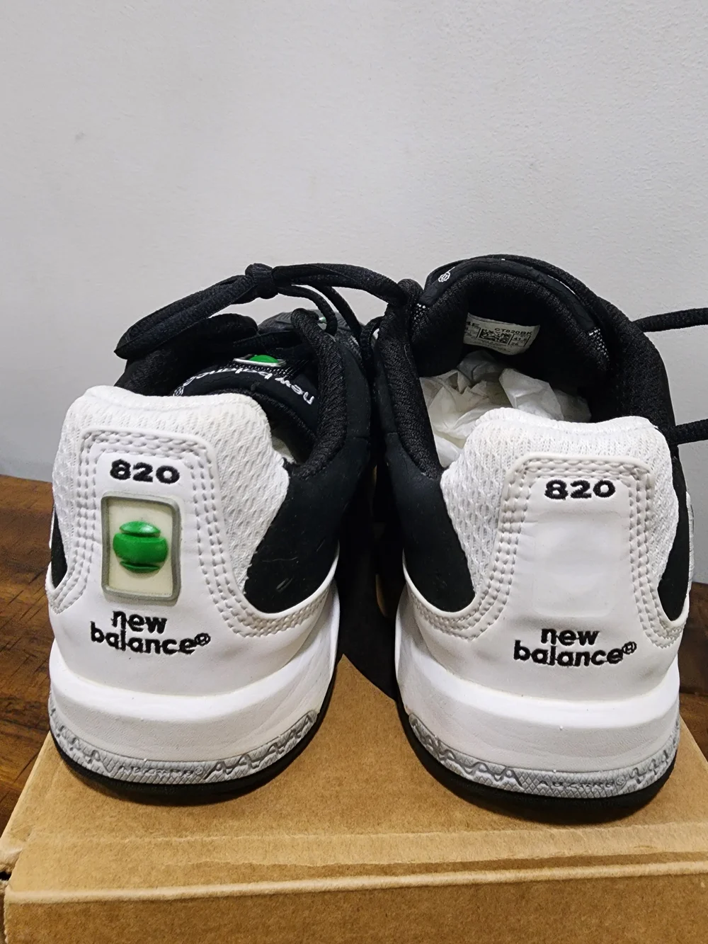 New Balance CT820BK Men's Tennis Shoes Black White 4E Extra Wide Size 8 NWOT